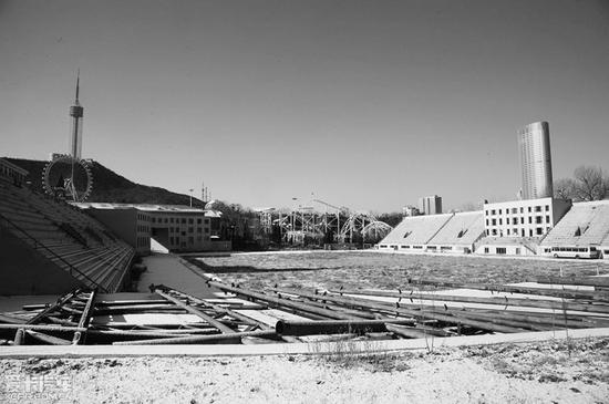 大连火车头体育场改造项目-拆迁重建中 大连火车头体育场改造项目-拆迁重建中